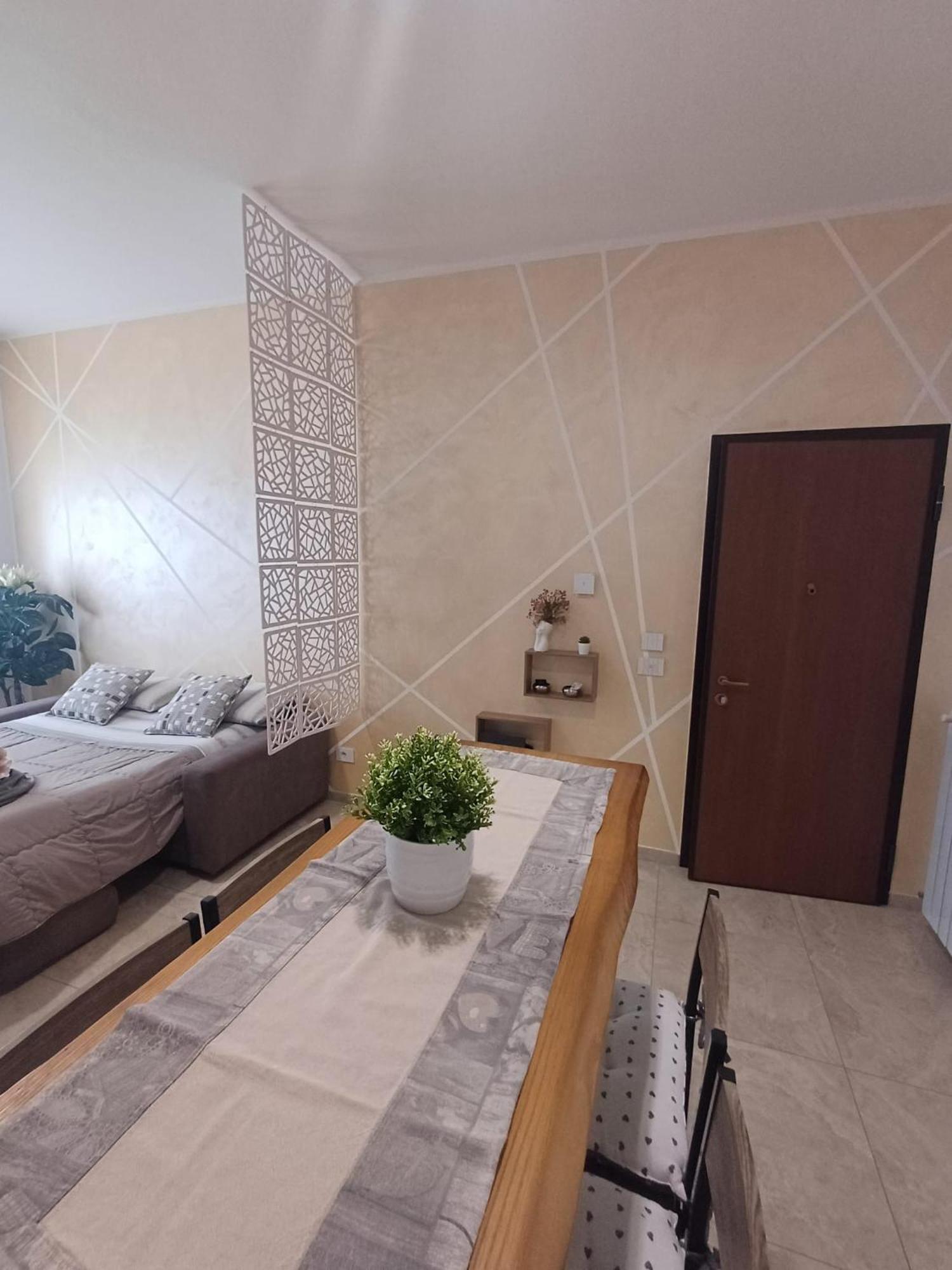 "Nonna Maria" Apartment Venegono Superiore Exterior photo
